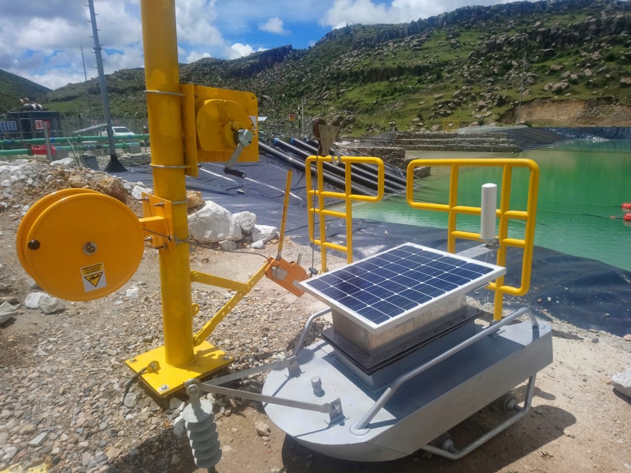 Floating solar monitoring platform on a tailings pond